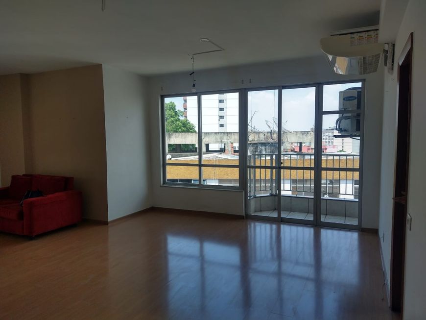 COBERTURA 290M²- 3 QUARTOS(1 SUITE)-PISCINA-2 VAGAS-CHURRASQUEIRA-TERRAÇO-25 DE AGOSTO - D. CAXIAS