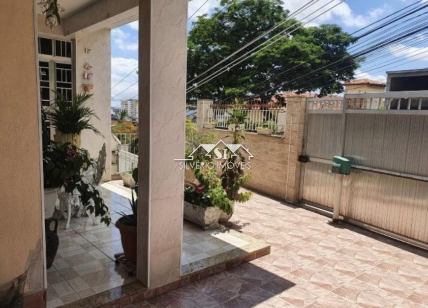 Casa- Duque de Caxias, Jardim 25 de Agosto