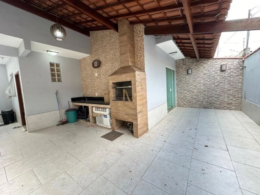 Casa à venda em Duque de Caxias, Jardim Primavera, com 2 quartos, com 8109 m²