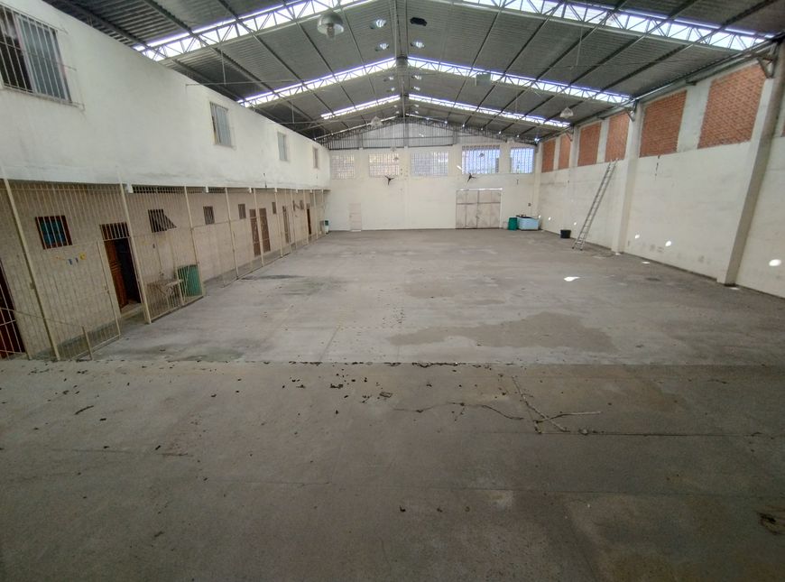 GALPÃO 600M² - ENGENHO DO PORTO - DUQUE DE CAXIAS