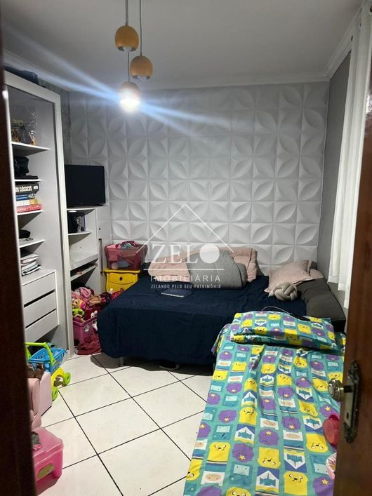 Jardim Vinte e Cinco de Agosto | Casa 2 quartos, sendo 1 suite