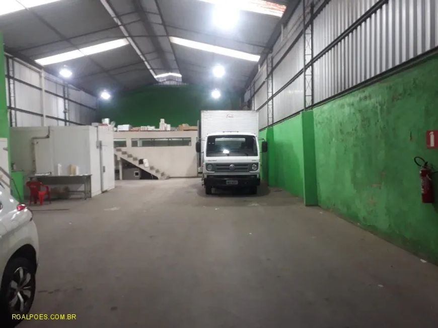 GALPAO COMERCIAL em DUQUE DE CAXIAS - RJ, SARACURUNA