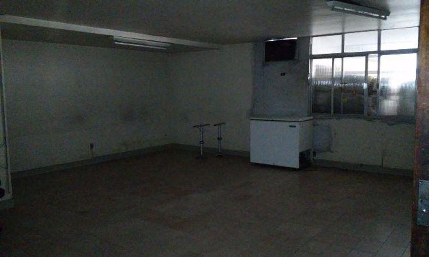 Vendo Prédio 3 Pavimentos / 1.200m² / Centro de Duque de Caxias
