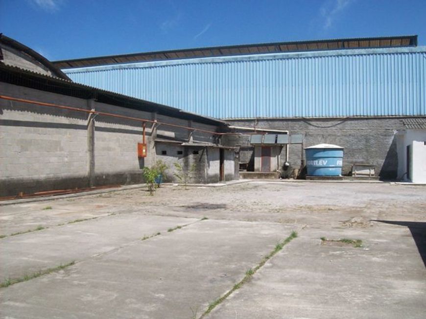 GALPÃO/DEPÓSITO/ARMAZÉM LOCAÇÃO E VENDA – Rua Paraopeba - Jardim Gramacho, Duque de Caxias – RJ.