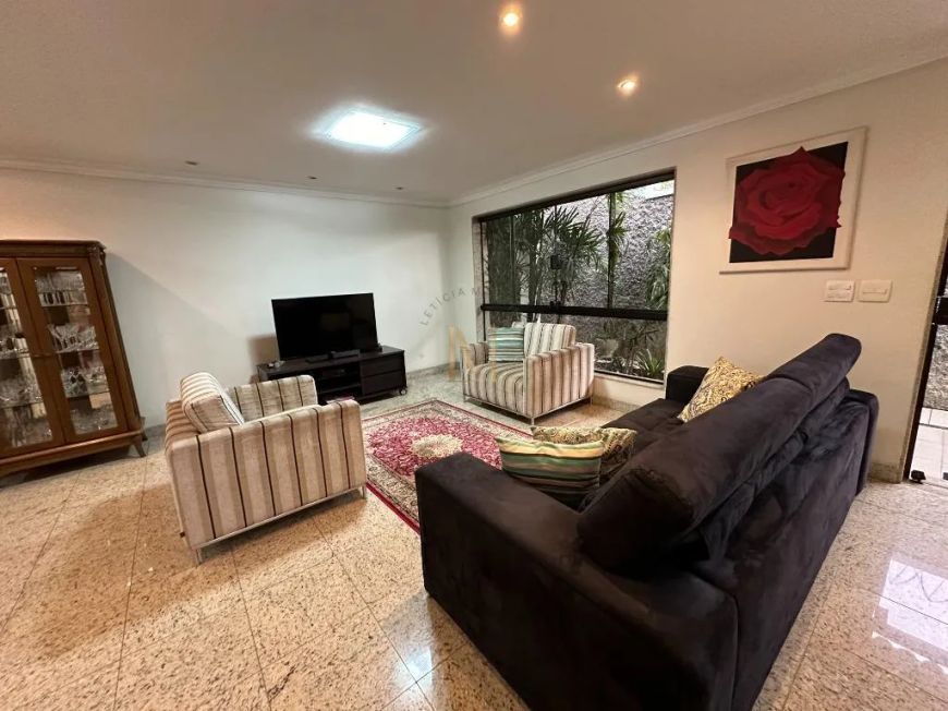 Casa à venda em Duque de Caxias, Jardim Vinte e Cinco de Agosto, com 4 quartos, com 241 m²