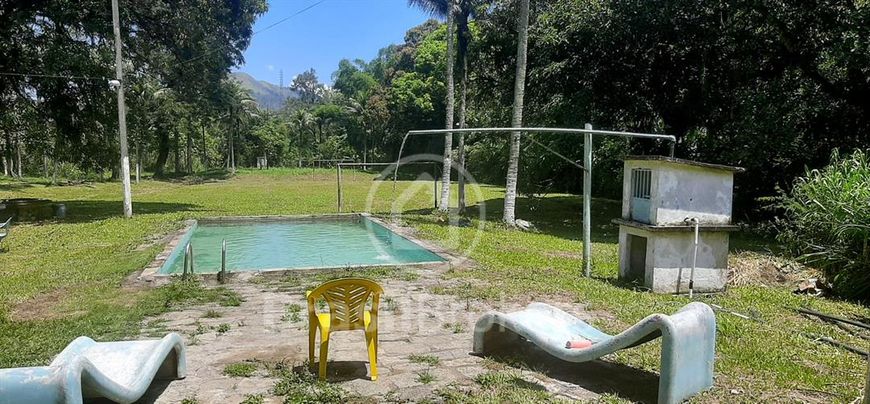 Chácara 8 quartos - Taquara