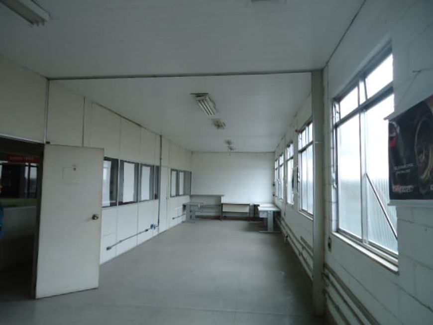 Vendo galpão em Caxias com 4064 m2