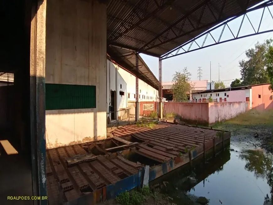 GALPAO COMERCIAL em DUQUE DE CAXIAS - RJ, CENTRO