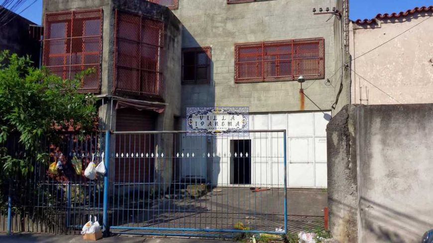 GALPÃO DE 3 ANDARES - 440M²