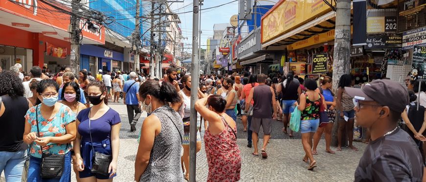 VENDO LOJÃO 3.000M² - CALÇADÃO DE CAXIAS - CENTRO DE DUQUE DE CAXIAS