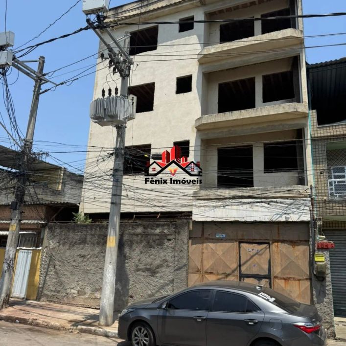 Imóvel para venda possui 800 metros quadrados em Vila São Luís - Duque de Caxias - RJ