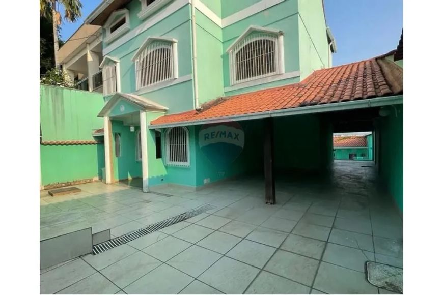 Magnífica Casa no Jardim 25 de Agosto, RJ