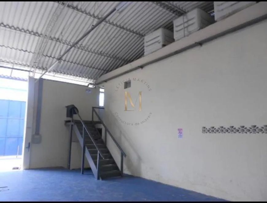 Galpão à venda em Duque de Caxias, Parque Boa Vista II, com 1200 m²