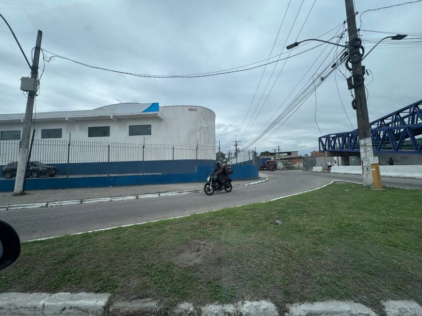 Imóvel para venda com 2.800 m² em Jardim Gramacho - Duque de Caxias - RJ