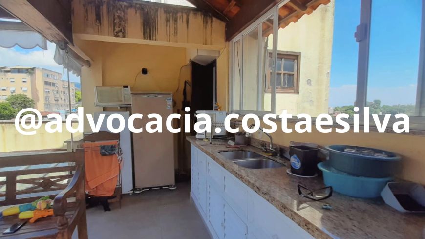 Imóvel para venda tem 180m² com 3 qtos - 2 suítes - piscina - Santa Teresa - Rio de Janeiro - RJ
