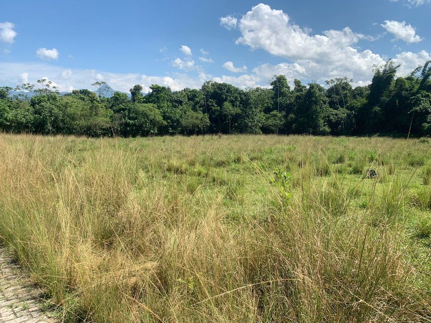 Terreno para venda em Xerém.