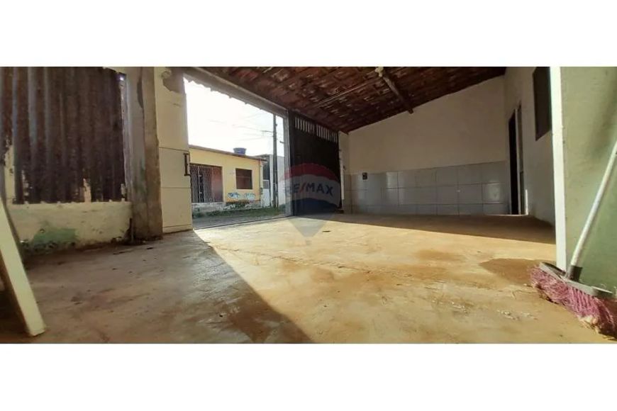 Casa com 3 Dormitórios no Pajuçara - 128M²
