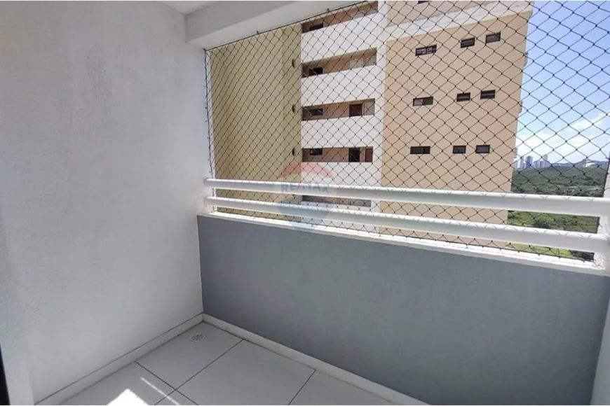 APARTAMENTO 02 QUARTOS COM 02 BANHEIROS COM VARANDA - ANDAR ALTO