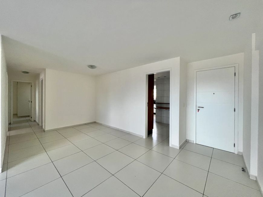 Apartamento com 110 metros para Aluguel em Lagoa Nova – Condomínio Hélio Santiago