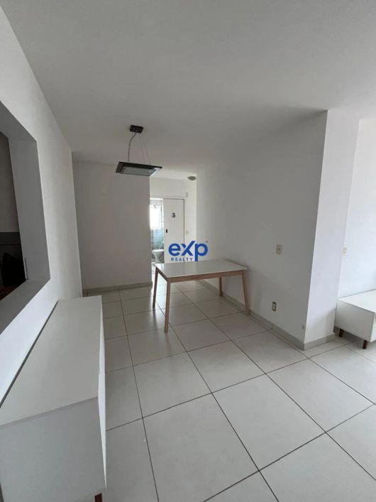 apart de 3 quartos em barro vermelho