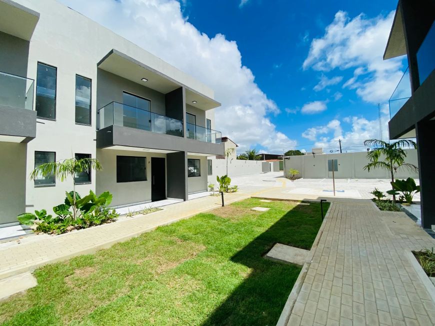 RS | VENDE-SE DUPLEX NO PLANALTO