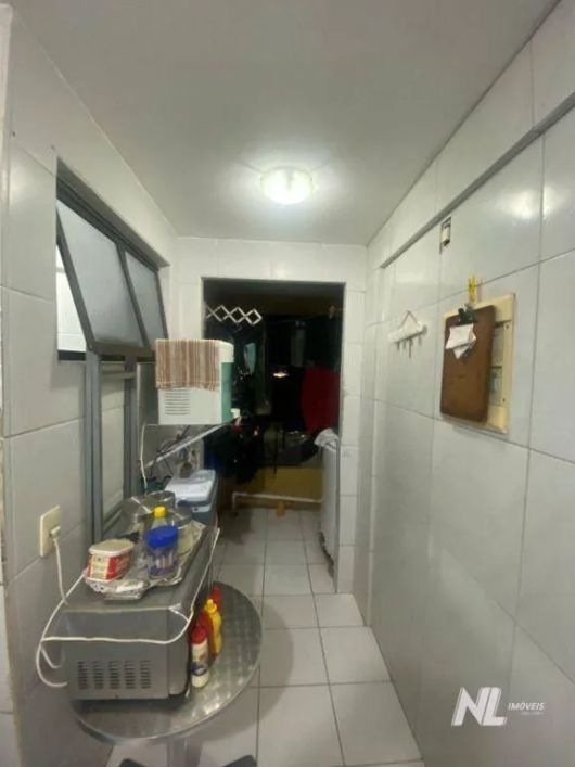 Apartamento com 2 dormitórios à venda, 58 m² por R$ 270.000,00 - Neópolis - Natal/RN