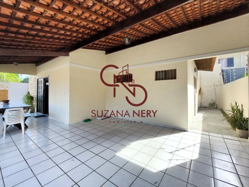 CASA DUPLEX EM PONTA NEGRA COM 3 SUITES