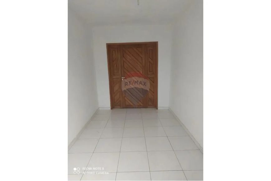 Excelente Oportunidade: Duplex Versátil no Bairro Comercial Privilegiado - Alecrim