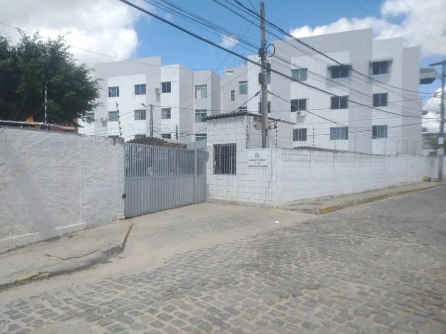 Apartamento em 1ª Travessa Sampaio Correia - Dix-Sept Rosado - Natal/RN