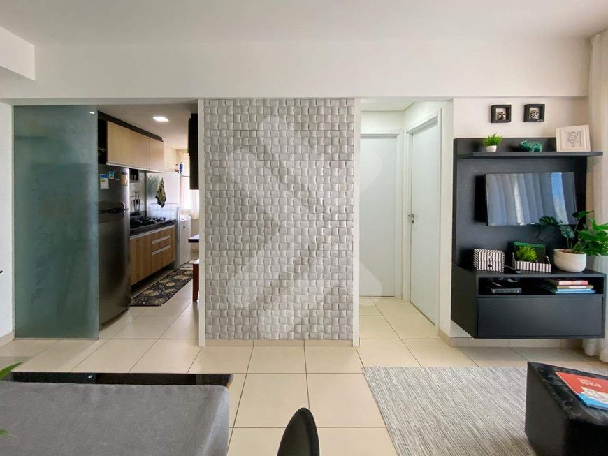Apartamento mobiliado à venda em Ponta Negra (Natal/RN) | Áurea Guedes | 2/4 sendo 1 suíte - 53m²