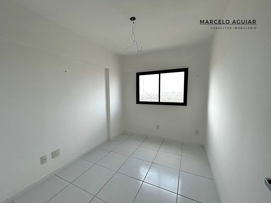 Apartamento 3/4 em Lagoa Nova I 75 m² com 02 vagas - Próx. a Casa Norte.