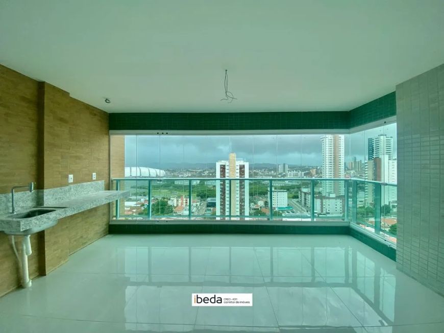 Apartamento com 3 quartos à venda em Natal