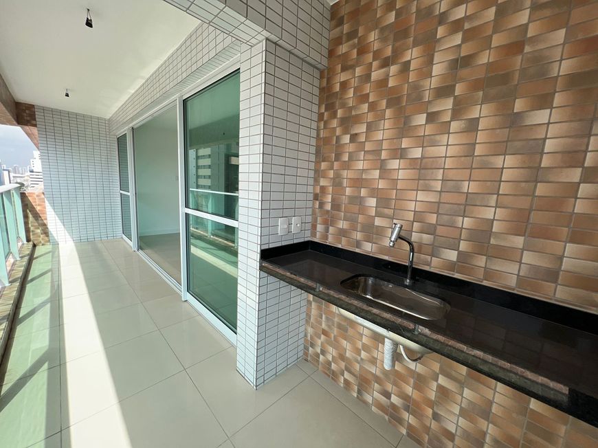 VENDO Belíssimo Apartamento com 3 quartos no bairro do Tirol - Natal - RN.