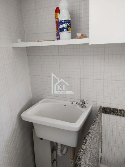 Alugo apartamento em Ponta Negra, 2 quartos (suíte), sombra - Cond. Estrela do Atlântico