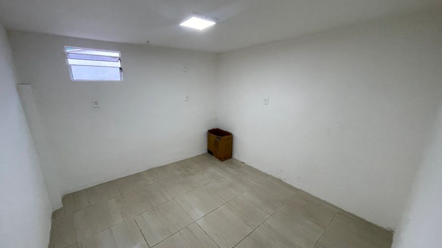 Imóvel para aluguel tem 20 metros quadrados em Pitimbu - Natal - RN
