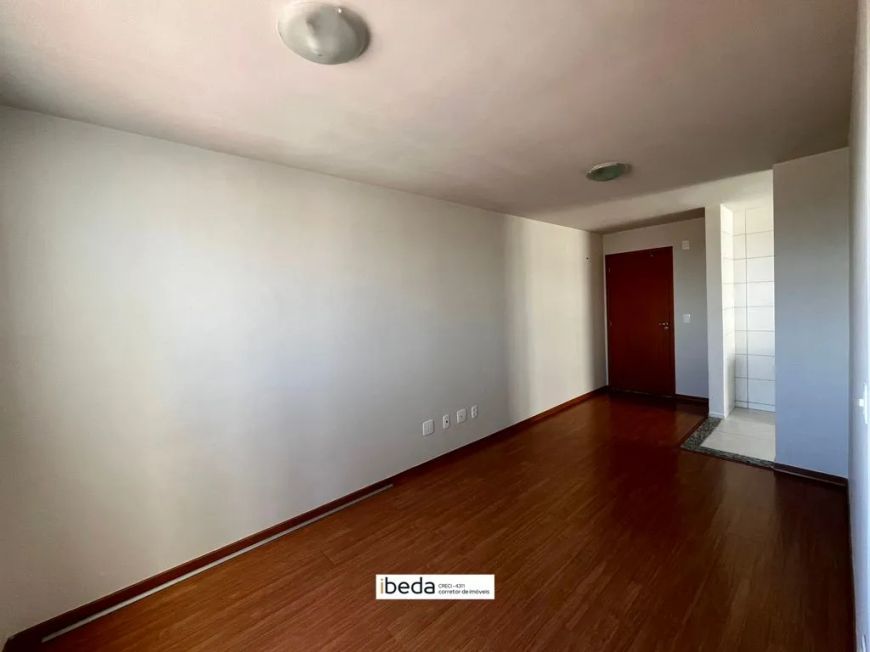 Apartamento com 2 quartos à venda em Natal