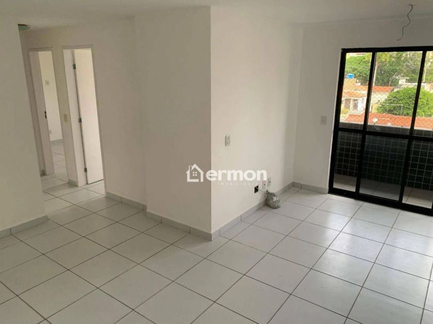 Apartamento com 3 dormitórios à venda por R$ 450.000,00 - Lagoa Nova - Natal/RN