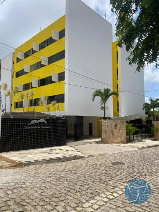 ÓTIMA OPORTUNIDADE! APARTAMENTO COMPACTO EM LOCALIZAÇÃO PRIVILEGIADA.