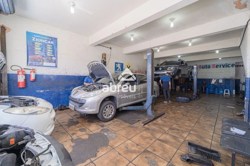 Prédio comercial no Alecrim