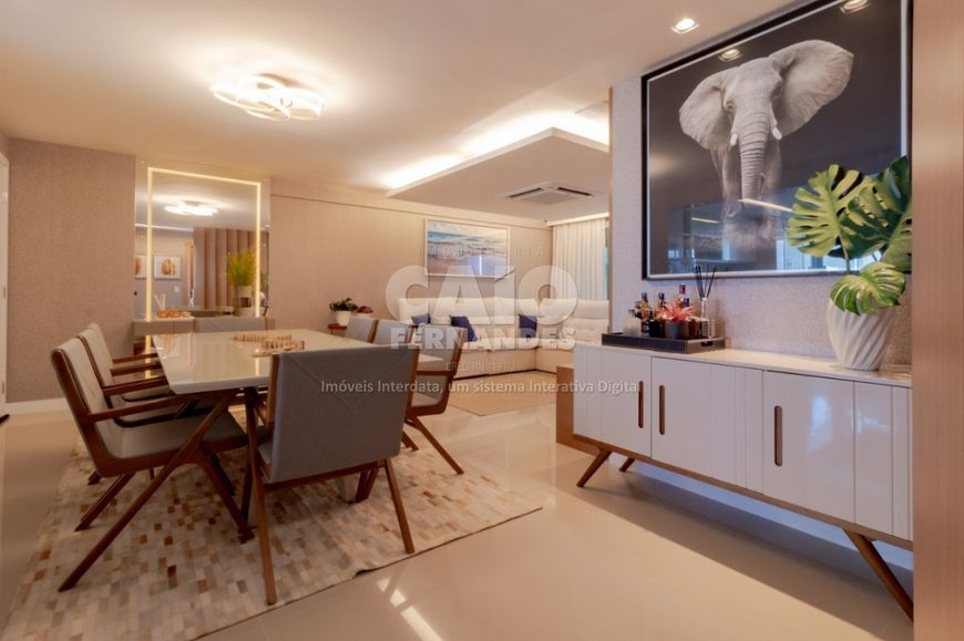 Apartamento no condomínio Royal Palms