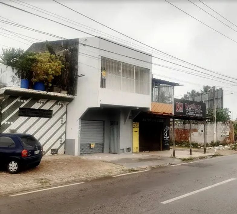 VENDO LOJA NO TÉRREO ALUGADA NA ESTRADA DA REDINHA COM RENDIMENTO MENSAL DE R$ 800,00.