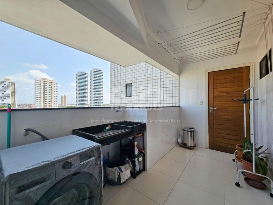 Apartamento no condomínio Cristo Redentor 2