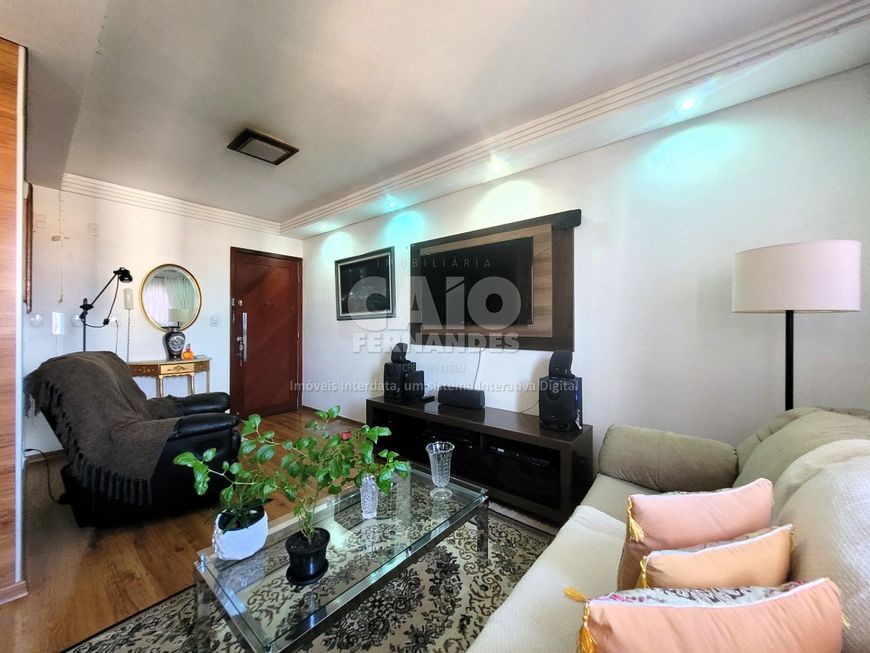 Apartamento no condomínio Califórnia