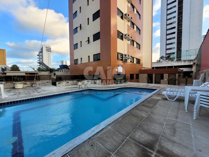 Apartamento no condomínio Califórnia