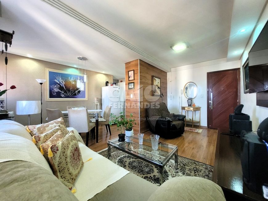 Apartamento no condomínio Califórnia