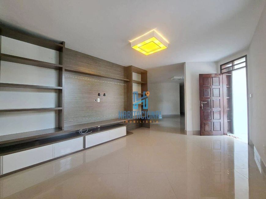 Casa com 3 dormitórios para alugar, 300 m² por R$ 4.500,00/mês - Capim Macio - Natal/RN