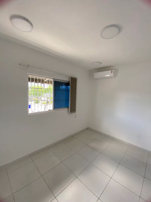 SALA COMERCIAL EM FRENTE A SALG FILHO