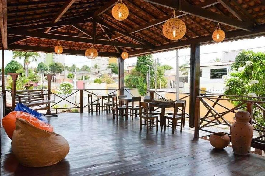 OPORTUNIDADE ÚNICA EM PONTA NEGRA – 11 SUÍTES, ESPAÇO GASTRONÔMICO E LOCALIZAÇÃO PRIVILEGIADA