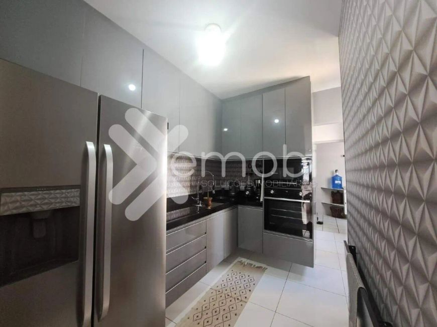 Apartamento 3 quartos todo reformado em Capim Macio