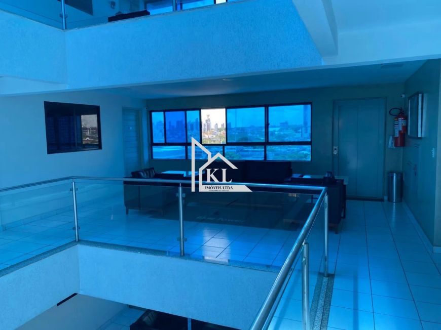 Linda Sala Comercial Mobiliada 4º Andar - 41M2 - Vista Livre - Perfeita Localiação - Blue Tower